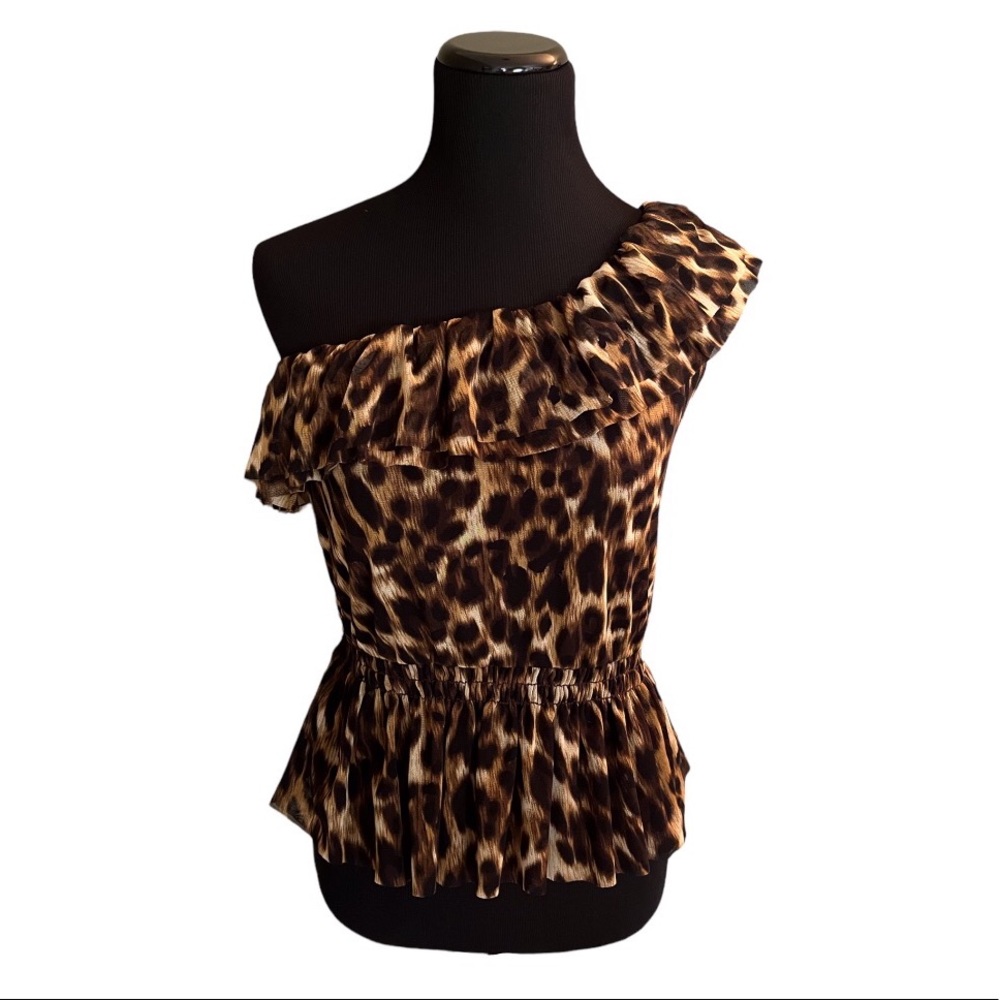 XOXO Leoopard Print Top Size Medium